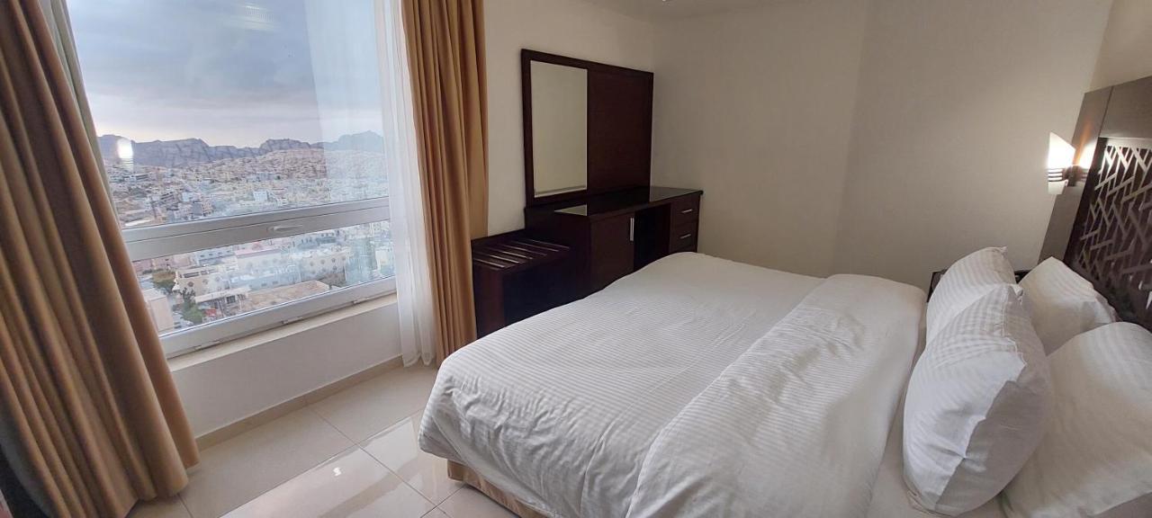 Petra Elite Hotel Wadi Musa Ngoại thất bức ảnh
