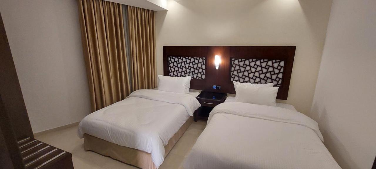 Petra Elite Hotel Wadi Musa Ngoại thất bức ảnh