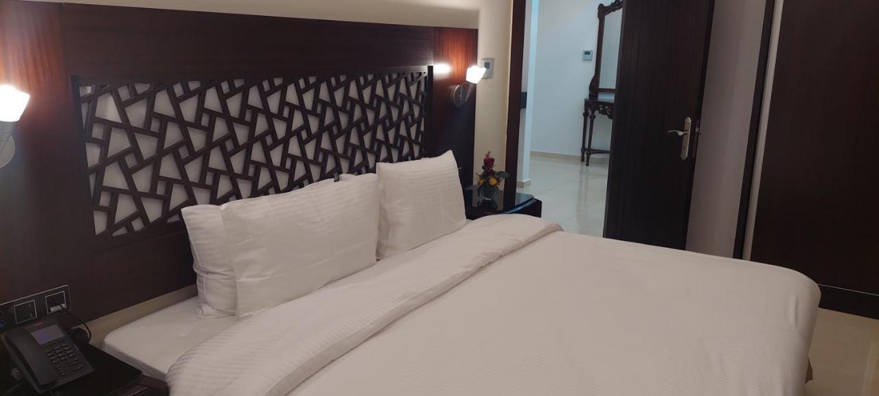 Petra Elite Hotel Wadi Musa Ngoại thất bức ảnh